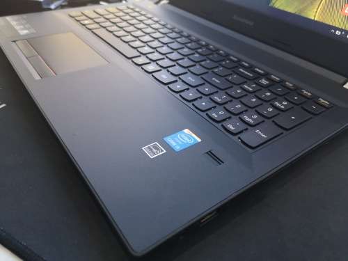 MINT!*HIGH SPEC*LENOVO E50-80*i5-5200U*8GB RAM*1000GB HDD*HD DISPLAY*DVD*